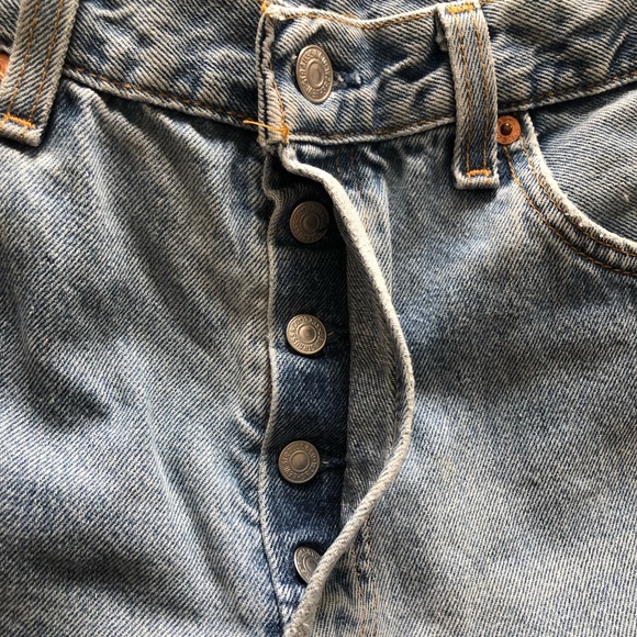 Levi 501 Denim Shorts - Picture 5 of 5